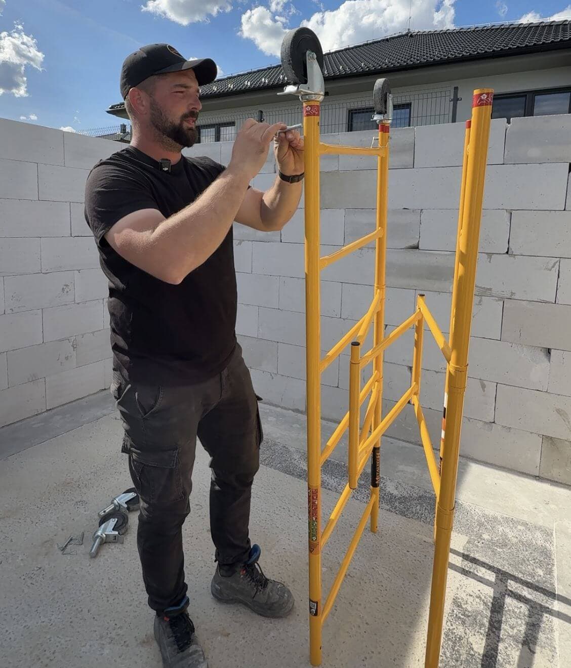 Zostavenie do 2 minút bez použitia náradia